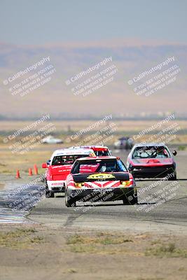 media/Sep-29-2024-24 Hours of Lemons (Sun) [[6a7c256ce3]]/Sunrise (1115a-1130a)/